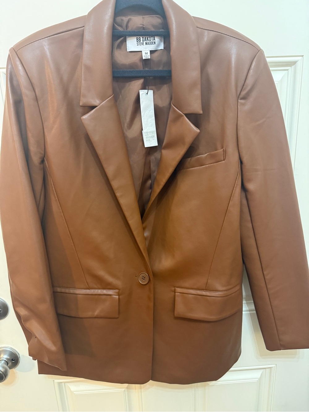 NWT BB Dakota by Steve Madden Singled Out Cognac Faux Leather Blazer – Size M